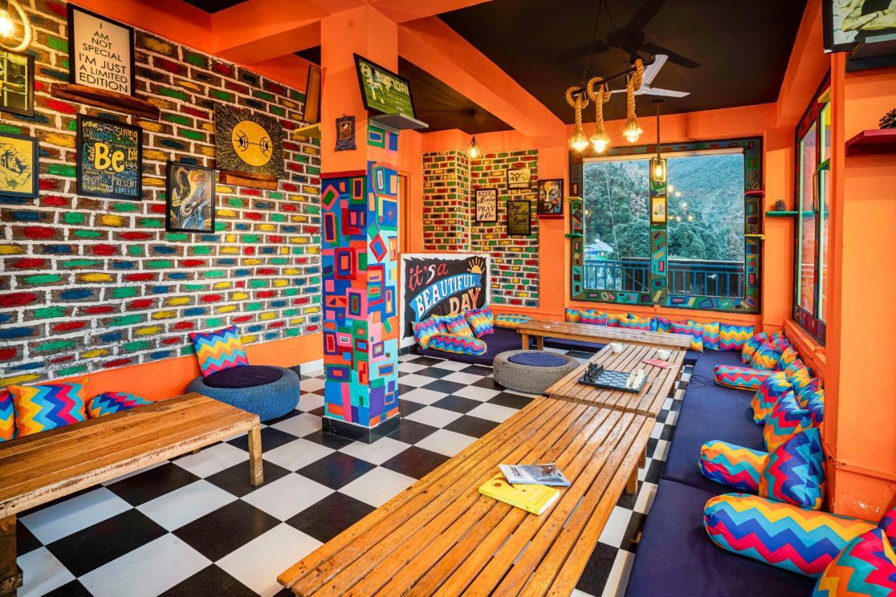 Flyaway Hostel Mcleod Ganj Eksteriør bilde